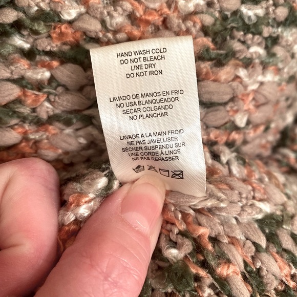 SIMPLY NOELLE Women’s L/S Sweater Color Jacket Fringe Bottom Size S/M (8-10) NEW - Picture 16 of 16